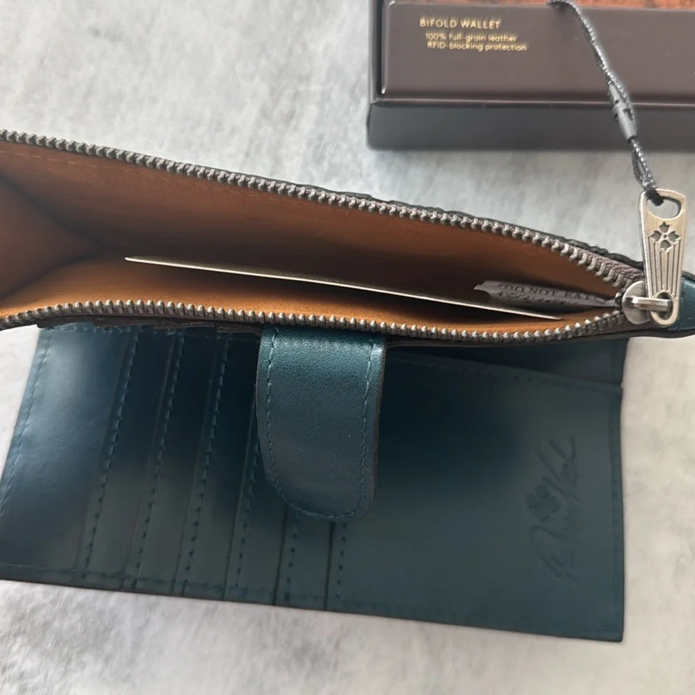 PATRICIA NASH Nazari Blue Coral Tooled Bifold RFID Leather Wallet